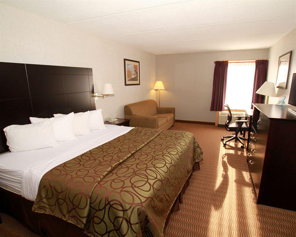 Quality Inn Tully I-81 Eksteriør billede